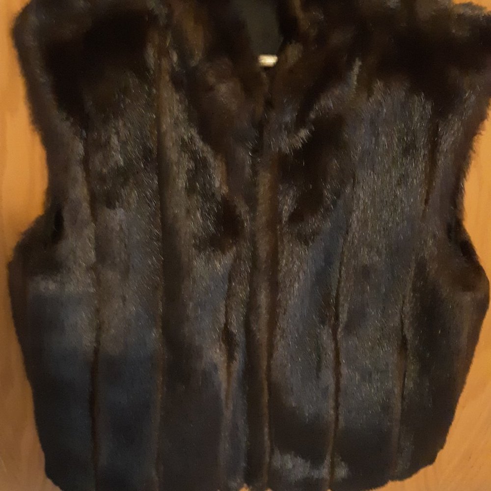 Shinny Brown Fur Vest,   New, never worn